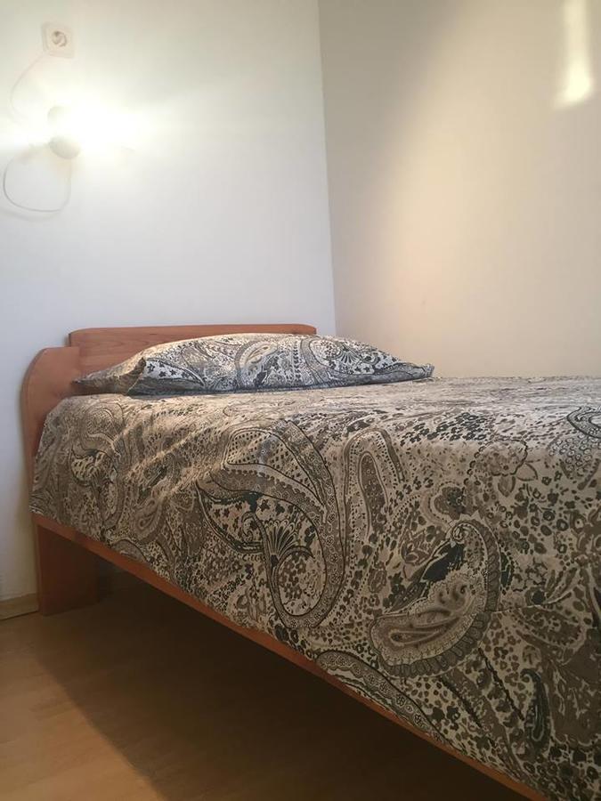 Apartment Mirela Supetar Eksteriør billede